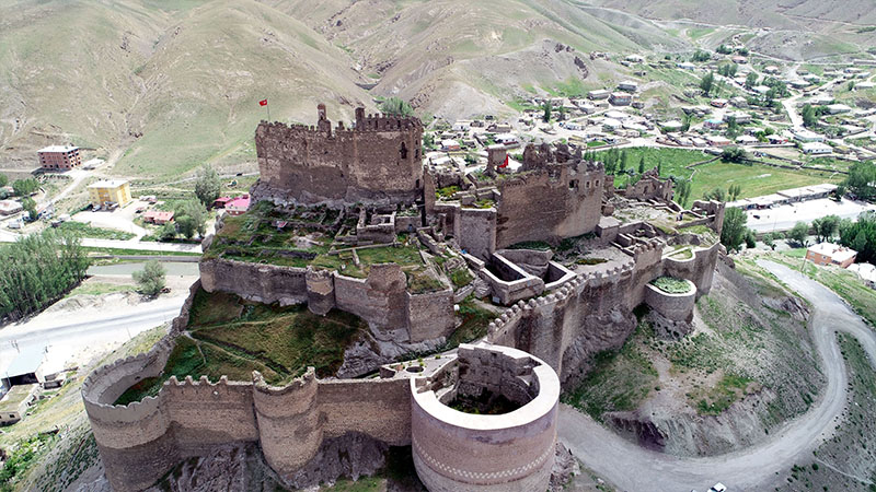 Van'ın önemli turistik mekanları