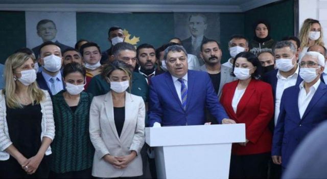Ankara'da Gelecek Partisi'nden toplu istifa