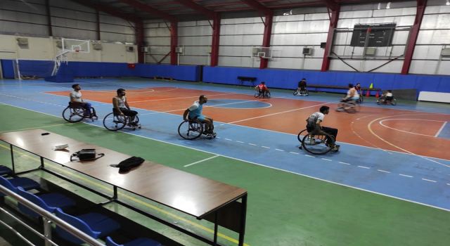 Vanlı engelli sporcular destek bekliyor