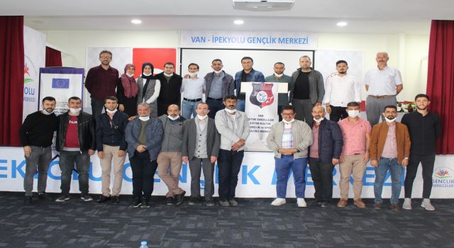 İşitme engelli STK'lar için eğitim semineri düzenlendi