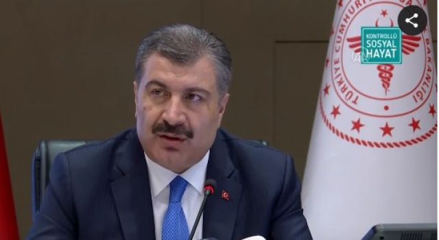 Bakan Koca: Maske, yakın zamanda hayatımızdan çıkmış olacak