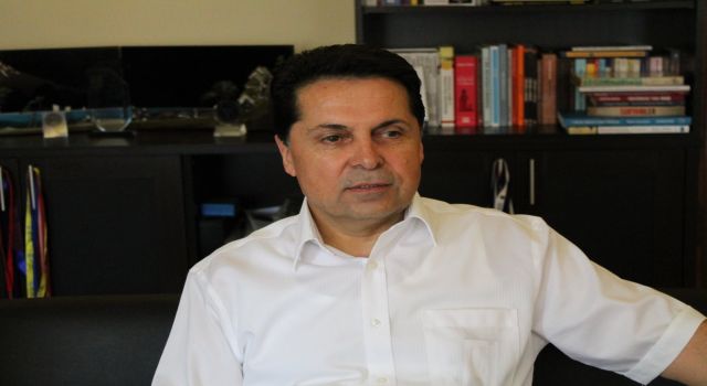 Prof. Dr. Ahmet ÖZER yazdı: RESSAM