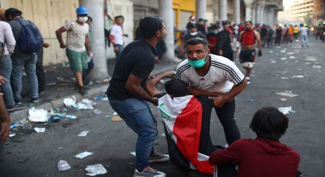 Irak'taki protesto gösterisinde 2 kişi öldü