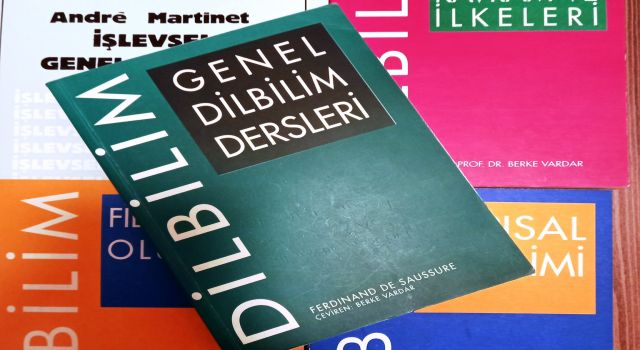 Zekeriya EKİNCİ yazdı: İKİ DİLLİLİK
