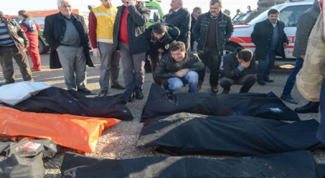 Van-Hakkari karayolundaki kazada ölenlerin kimlikleri belli oldu