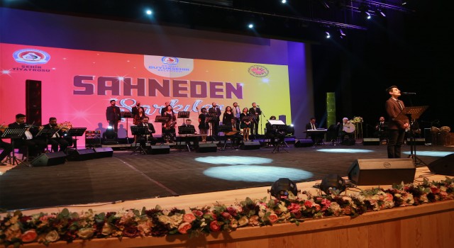 Denizli’de tiyatrocular bu kez şarkı söyleyecek