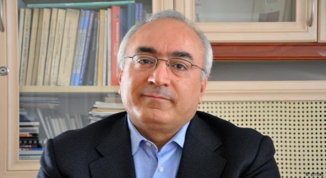 İHD Eş Genel Başkanı Türkdoğan gözaltına alındı