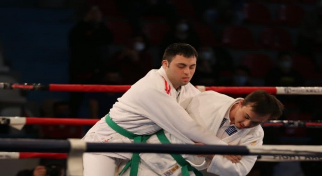 Kick Boks şampiyonları Kocaeli’de buluştu