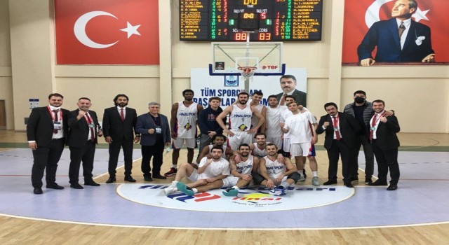 Bursa Final Spor’un forma tasarımı öğrencilerden