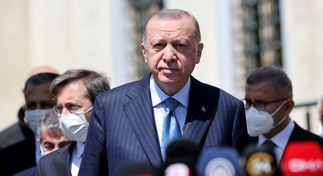 Bloomberg: Erdoğan anketlerde tarihinin en düşük noktasına eridi