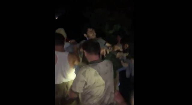Derecik'te bir genç daha açılan ateşle yaralandı