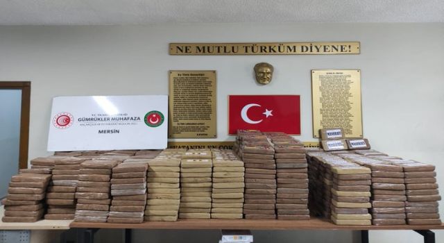 Bakan açıkladı: Mersin Limanı'nda 1 ton kokain yakalandı