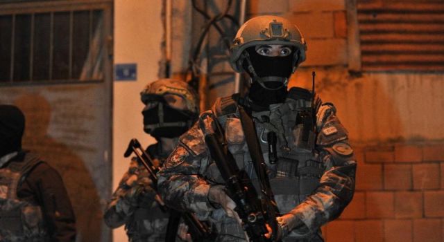 Diyarbakır'da operasyon: 10 gözaltı