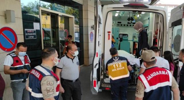 Siirt'te mülteci taşıyan araca ateş açıldı: 2 ölü, 12 yaralı