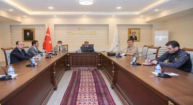 Van Valisi Bilmez: Aşı yapıyoruz ama istediğimiz orana ulaşamadık