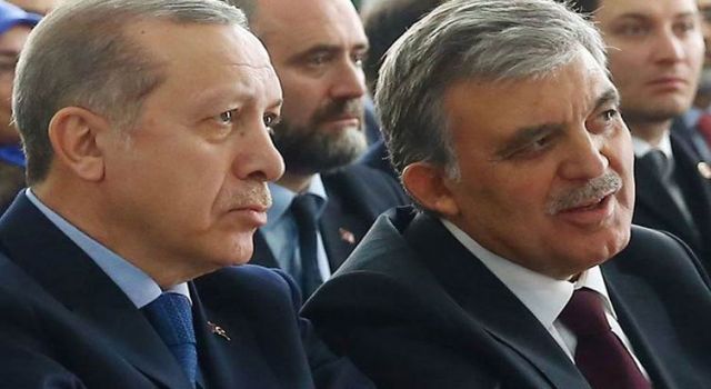Cumhurbaşkanı Erdoğan, Abdullah Gül’e cumhurbaşkanı adaylığı teklif etti