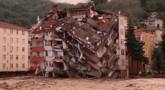 Kastamonu, Sinop ve Bartın'da 17 kişi hayatını kaybetti