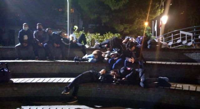 AKP: Seferberlik ilan ettik, bütün belediyelerimiz öğrencilerimize yardımcı olacaklar