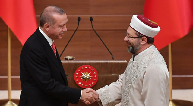 Balbay: Diyanet koridorlarında, "Saray, atacağı her adıma başkanımızı da ortak ediyor, görüş belirtmesini istiyor" diye konuşuluyor