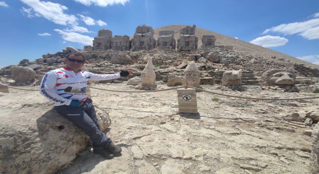 Bitlis Nemrut’ta, Adıyaman Nemrut’u hatırlatan kartal kafası
