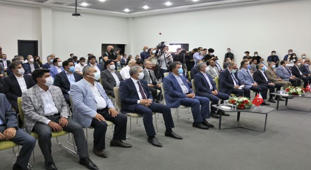 İran-Türkiye arasındaki 3 sınır kapısı açıldı