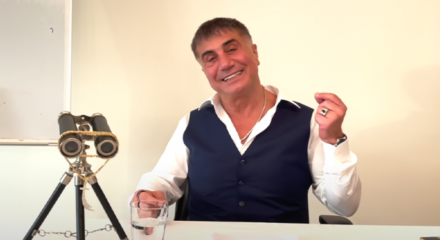 Sedat Peker'den bir 'ironi' daha: Kızlarının isimlerini değiştirseler acaba daha mı uygun olur?