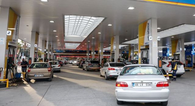 Benzin ve motorine büyük zam geliyor