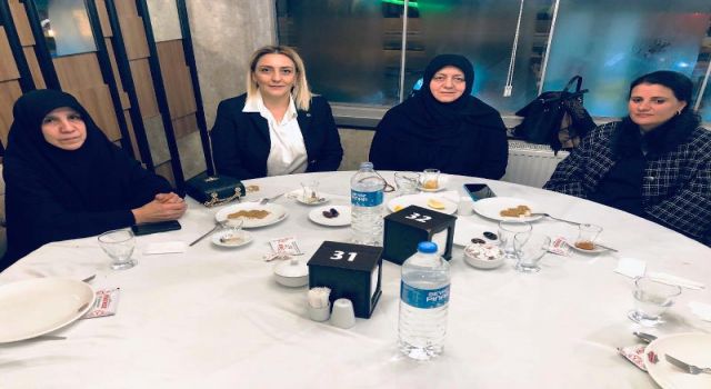 Van'ın kadın siyasetçileri iftar yemeğinde buluştu