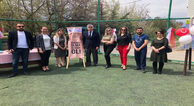 ‘Davranışsal Bağımlılık’ temalı sergi açıldı