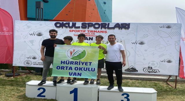 İpekyolu Hürriyet Ortaokulu Türkiye birincisi oldu