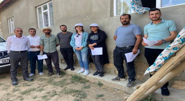 Başkale'de küçükbaş hayvan yetiştiriciliği için uzman ekipler devrede