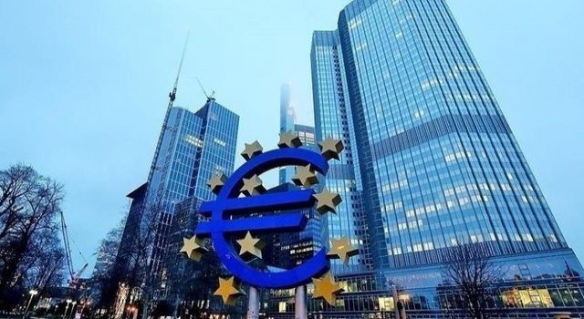Avrupa Merkez Bankası'nın faiz kararı öncesi Euro/TL rekor seviyede