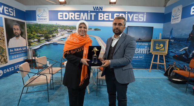 'Gençlik Projeleri' dalında Edremit Belediyesi’ne ödül verildi