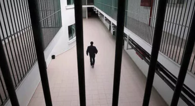 HaberTürk yazarı Sarıkaya'dan af düzenlemesi yorumu: Yılbaşının öncesinde de olabilir