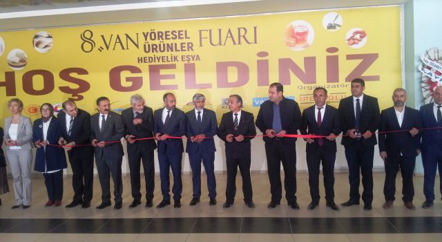 8. Van Yöresel Ürünler ve Hediyelik Eşya Fuarı kapılarını açtı