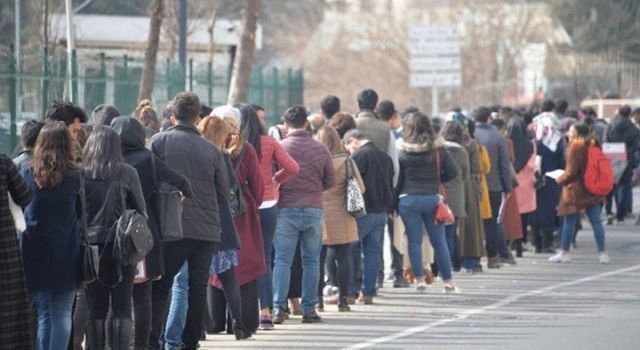 Türkiye'de işsizlik yüzde 10,2'ye yükseldi