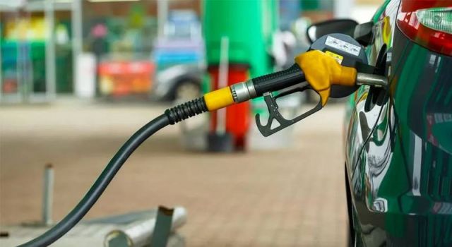 Benzinden sonra motorine de zam geliyor