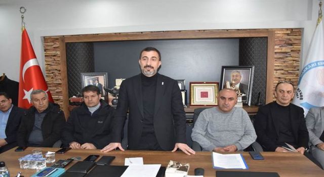 Hakkari'deki STK'lar olası deprem için toplandı
