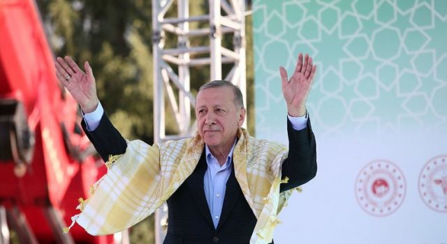 Daily Mail: Anketlerde 10 puan geride olan Erdoğan'ın 20 yıllık iktidarı sonunda bitiyor mu?