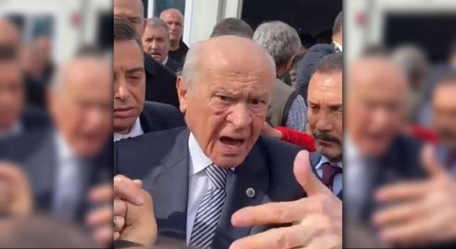 "Devlet nerede mi? Yukardaki fotoğrafa bakın, görürsünüz"