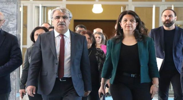 Pervin Buldan Van'da, Mithat Sancar Urfa'da aday gösterildi