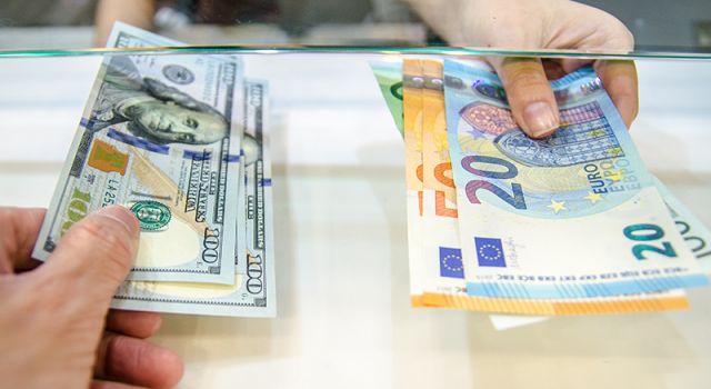 Dolar ve Euro aralık ayının ilk gününe nasıl başladı?