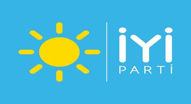 İYİ Parti'den istifa eden 150 kişi CHP'ye katıldı