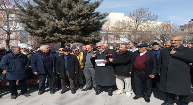 Vanlı emekliler: Tepkimizi sandıkta vereceğiz!