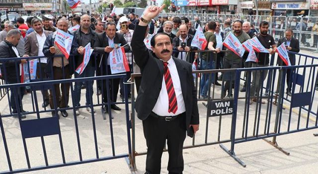 İdris Ahi iddialı partileri geride bıraktı