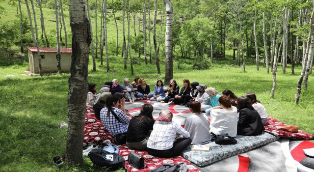 VBB Kadın Meclisi üyeleri Bahçesaray'da toplandı