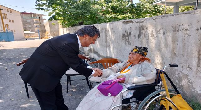 Milletvekili Türkmenoğlu, Fadile'yi ziyaret etti