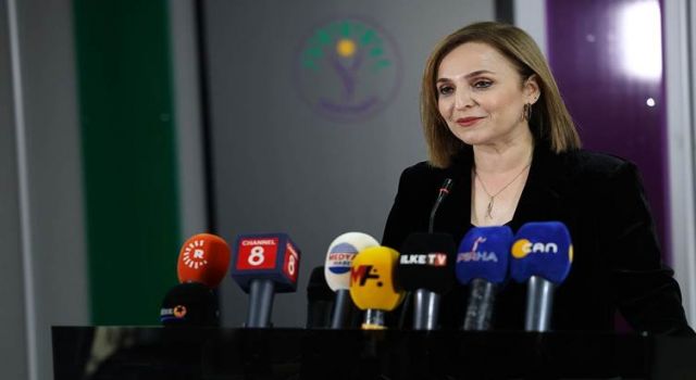DEM Parti’den Belediye Başkanı Prof. Dr. Özer'in gözaltına alınmasına ilişkin açıklama