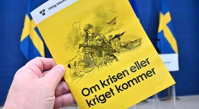 İsveç, Norveç ve Finlandiya'da "savaşta sağ kalma" kitapçıkları dağıtılıyor