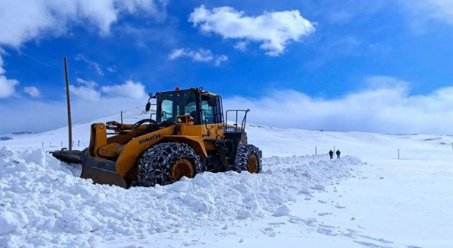 Van'da 528 kapalı yol açıldı
